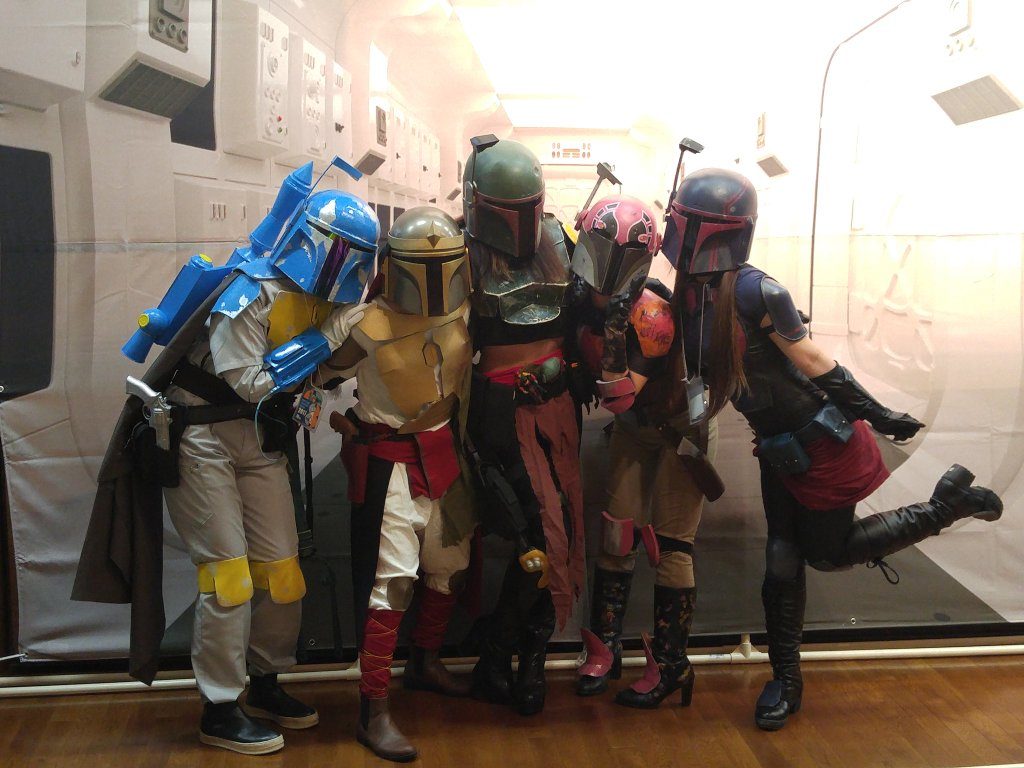 特集 スターウォーズ女子のオシャレなswの楽しみ方 スターウォーズ部